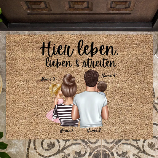 Live, love & argue here - Personlig dörrmatta för hela familjen (1-4 barn)