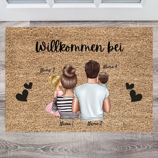 Personlig dörrmatta med texten "Välkommen till" (för hela familjen, 1-4 barn)