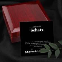 Indlæs billede til gallerivisning Ich liebe dich - Halskette mit Gold-Herzanhänger &amp; personalisierter Karte (Valentinstagsgeschenk)
