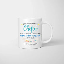 Ladda upp bild till gallerivisning, Großartige Chefin/ Managerin/ Teamleiterin - Personalisierte Tasse für Chefin/ Arbeitskolleginnen - Geschenk Büro, Job (2-4 Personen)
