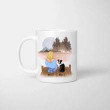 Ladda upp bild till gallerivisning, Hundemama - Personalisierte Tasse (Frau mit Hund oder Katze, Muttertag)
