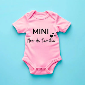 Mini nom de famille - Onesie/dorsal bébé personnalisé, body 100% coton bio