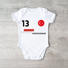 Ladda upp bild till gallerivisning, 2024 Fussball EM Türkei - Personalisierter Baby-Onesie/ Strampler, Trikot mit anpassbarem Namen und Trikotnummer, 100% Bio-Baumwolle Baby Body
