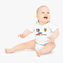 Indlæs billede til gallerivisning 2024 Fussball EM Rumänien - Personalisierter Baby-Onesie/ Strampler, Trikot mit anpassbarem Namen und Trikotnummer, 100% Bio-Baumwolle Baby Body
