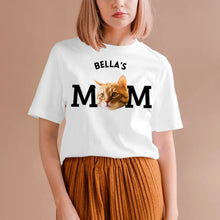 Ladda upp bild till gallerivisning, Haustier Mama - Personalisiertes T-Shirt mit Foto von deinem Fellfreund (Eigenes Bild hochladen)
