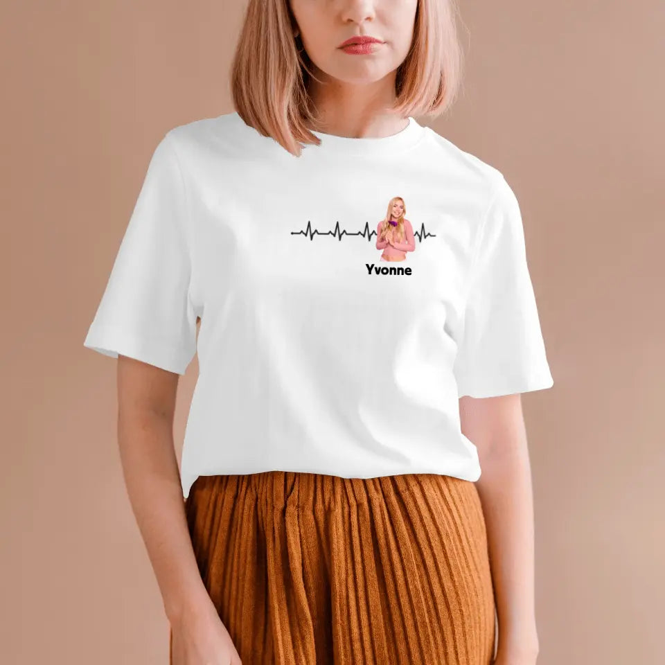 Personalisiertes Foto T-Shirt "Meine Herzfrequenz" mit Foto deines Lieblingsmenschen (Partner, Freundinnen,Familie)