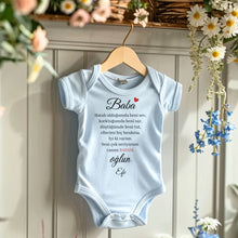 Ladda upp bild till gallerivisning, Sevgili baba - Personalisierter Baby-Onesie/ Strampler türkisch, 100% Bio-Baumwolle Baby Body
