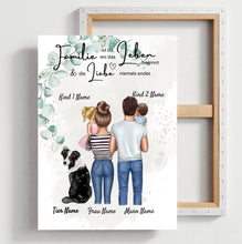 Ladda upp bild till gallerivisning, Meine Familie Poster - Personalisiertes Poster (Eltern mit 1-4 Kindern + Haustiere)
