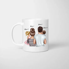 Ladda upp bild till gallerivisning, Eltern mit Kindern - Personalisierte Tasse (1-4 Kinder), Geschenkidee Familie
