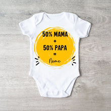 Ladda upp bild till gallerivisning, 50% Mama + 50% Papa = Ich - Personalisierter Baby-Onesie/ Strampler, 100% Bio-Baumwolle
