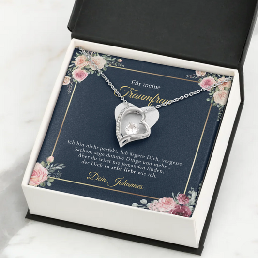 Forever Love "Drömkvinnan" - Halsband med guldhjärtan och personligt kort